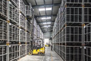 Come ottimizzare la gestione del magazzino con i carrelli elevatori