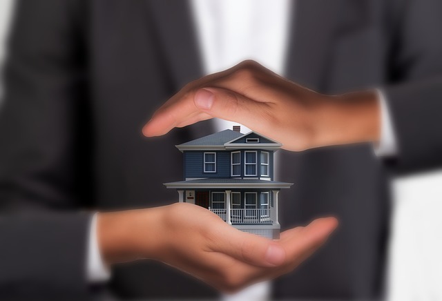 Mercato immobiliare in Italia: continua il calo delle compravendite