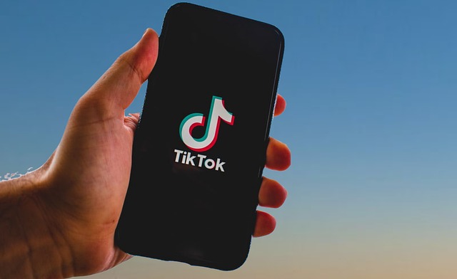 TikTok Fuori dagli USA: Quale Sarà il Futuro del Social?