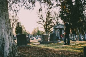 Costi del funerale e sgravi fiscali di quest'anno: le istruzioni per ottenere correttamente le agevolazioni sulla dichiarazione dei redditi